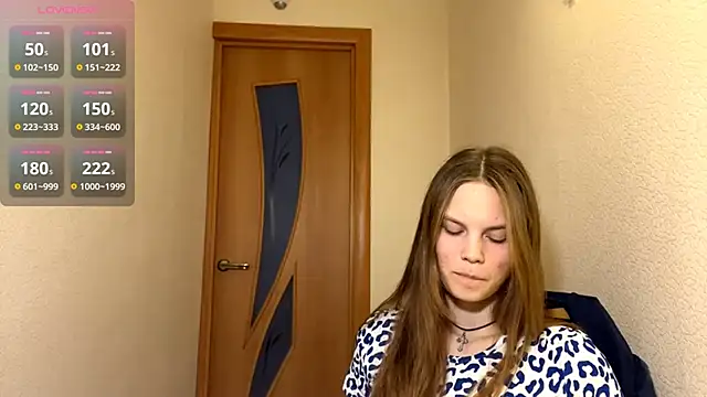 Snapshot of AudreyHammond chatting on September 11, 2025, 1:44 pm AudreyHammond online show from September 11, 2025, 1:44 pm