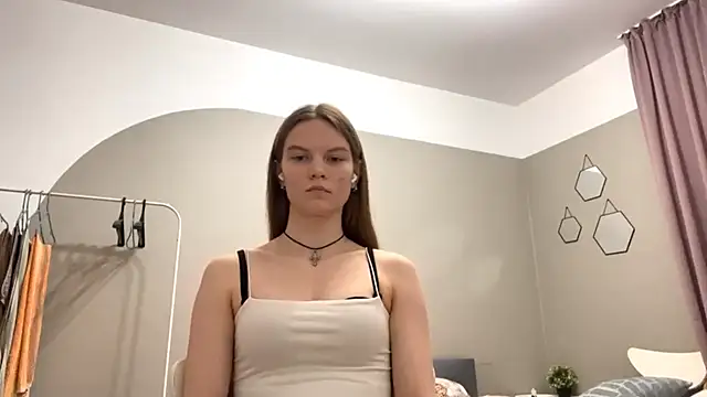 Snapshot of AudreyHammond chatting on October 14, 2025, 7:03 pm AudreyHammond online show from October 14, 2025, 7:03 pm