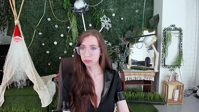 Snapshot of CareyJonas chatting on February 6, 2026, 5:42 pm CareyJonas online show from February 6, 2026, 5:42 pm