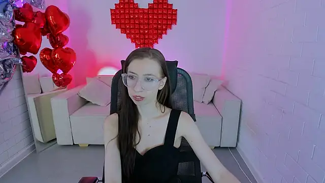 Snapshot of CareyJonas chatting on February 19, 2026, 1:52 pm CareyJonas online show from February 19, 2026, 1:52 pm