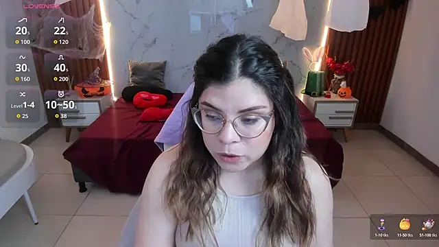 Snapshot of shasha_bloom chatting on October 17, 2025, 2:41 pm shasha bloom online show from October 17, 2025, 2:41 pm