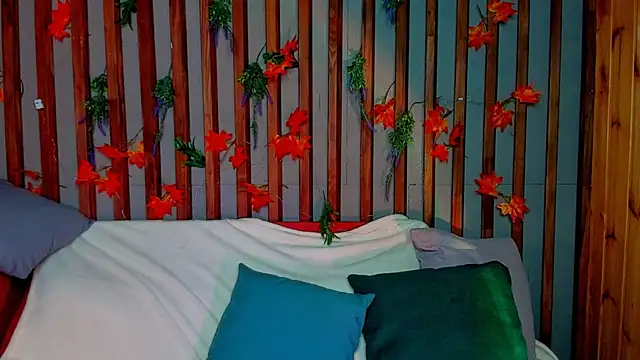 Lori Williams online show from November 28, 2025, 1:06 am