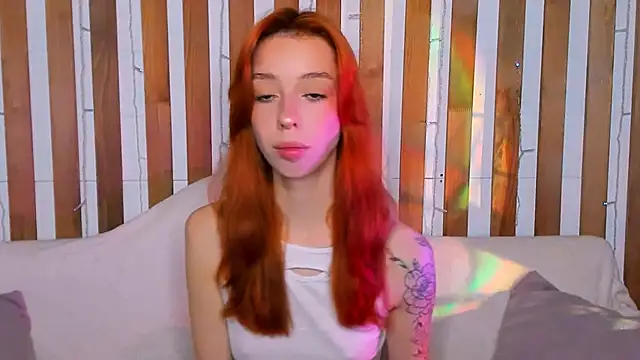 Snapshot of Lori_Williams chatting on September 25, 2025, 1:11 am Lori Williams online show from September 25, 2025, 1:11 am