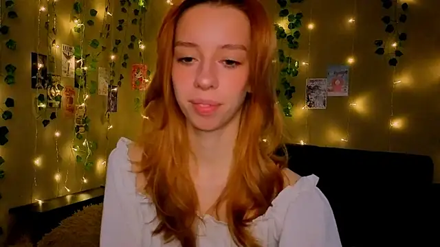 Lori Williams online show from March 12, 2026, 2:06 am