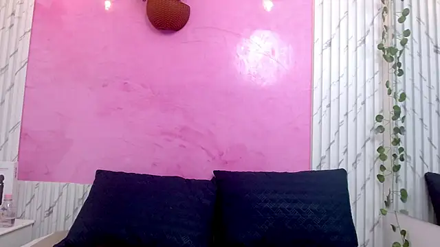 Snapshot of Abby_Bms chatting on September 12, 2025, 3:50 am Abby Bms online show from September 12, 2025, 3:50 am