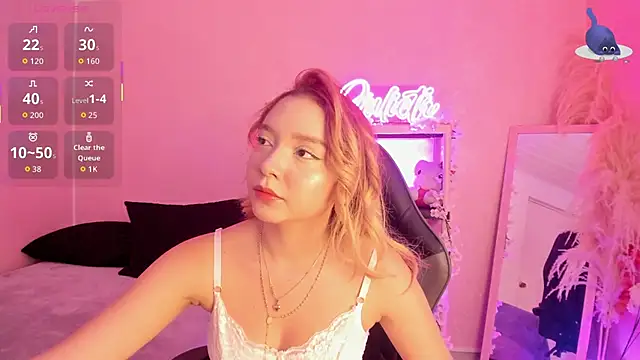 Snapshot of JuliethMoss chatting on February 28, 2026, 7:35 pm JuliethMoss online show from February 28, 2026, 7:35 pm