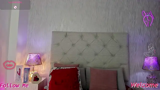 Pamelamiler   online show from February 1, 2026, 1:31 pm