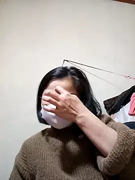 Snapshot of Daisy-lusia96 chatting on October 3, 2025, 2:51 pm Daisy-lusia96 online show from October 3, 2025, 2:51 pm