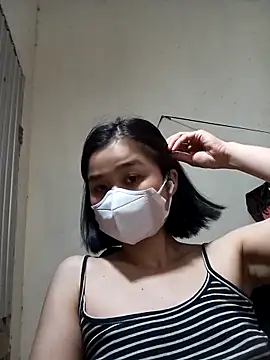 Snapshot of Daisy-lusia96 chatting on September 29, 2025, 7:37 am Daisy-lusia96 online show from September 29, 2025, 7:37 am