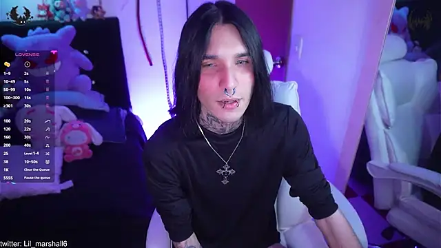 Snapshot of marshall__k chatting on April 29, 2026, 9:32 pm marshall k online show from April 29, 2026, 9:32 pm