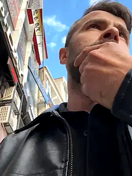 Snapshot of S-kt-et chatting on October 16, 2025, 2:14 pm S-kt-et online show from October 16, 2025, 2:14 pm