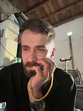 Snapshot of S-kt-et chatting on September 17, 2025, 5:53 am S-kt-et online show from September 17, 2025, 5:53 am