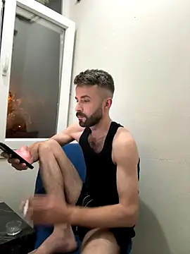 Snapshot of S-kt-et chatting on September 20, 2025, 11:32 pm S-kt-et online show from September 20, 2025, 11:32 pm