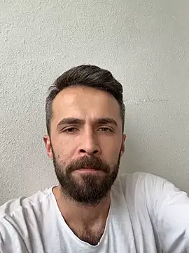 Snapshot of S-kt-et chatting on October 19, 2025, 11:13 am S-kt-et online show from October 19, 2025, 11:13 am