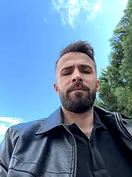 Snapshot of S-kt-et chatting on October 24, 2025, 9:52 am S-kt-et online show from October 24, 2025, 9:52 am