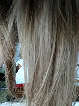 Viola3102 online show from September 26, 2025, 1:40 pm