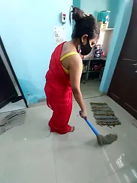 hotty-sapna online show from September 25, 2025, 5:13 am