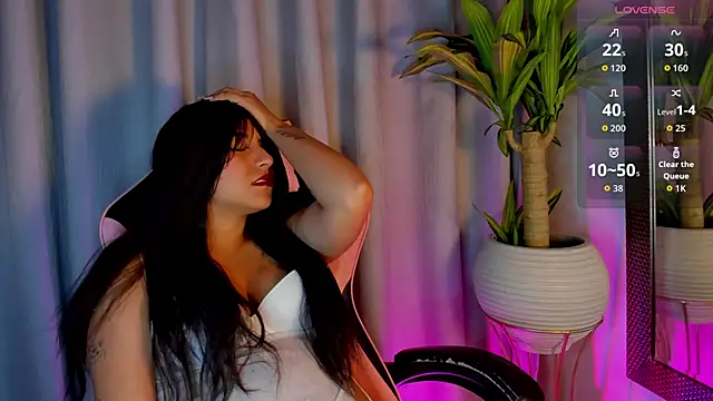 Snapshot of artemish__ chatting on September 18, 2025, 4:26 am artemish online show from September 18, 2025, 4:26 am