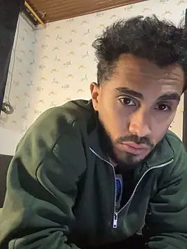 TU-MORENOO online show from September 26, 2025, 5:47 am