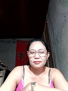 Everleigh mom online show from January 14, 2026, 7:34 am