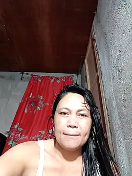 Snapshot of Everleigh_mom chatting on September 20, 2025, 4:17 am Everleigh mom online show from September 20, 2025, 4:17 am