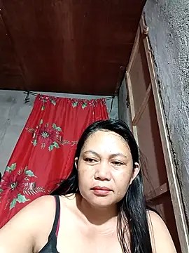 Snapshot of Everleigh_mom chatting on September 14, 2025, 7:25 pm Everleigh mom online show from September 14, 2025, 7:25 pm