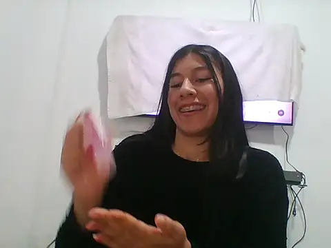 deseo sweet14 online show from September 8, 2025, 11:37 pm
