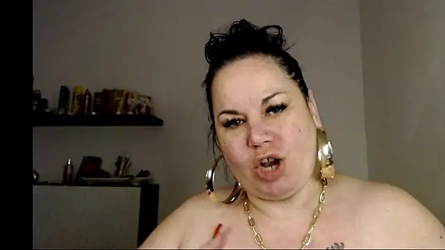 andreea2011 online show from November 28, 2025, 7:30 am