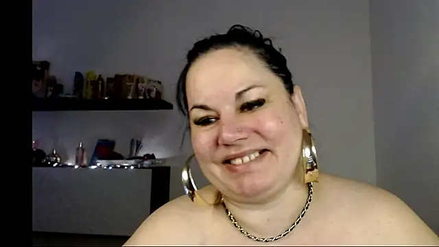 andreea2011 online show from November 27, 2025, 7:20 am
