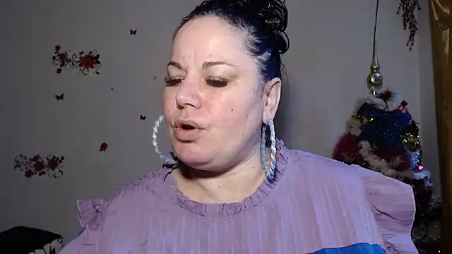 andreea2011 online show from October 7, 2025, 11:00 am