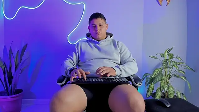 Maximus Steel online show from September 26, 2025, 11:17 am