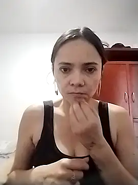 Snapshot of Cami_Konor chatting on September 17, 2025, 7:16 pm Cami Konor online show from September 17, 2025, 7:16 pm