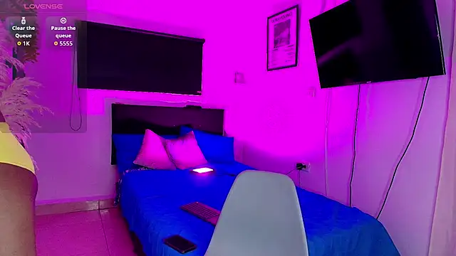 imgerver online show from February 16, 2026, 1:32 pm