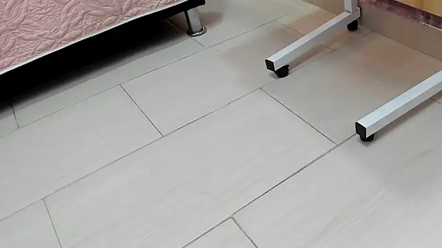 Snapshot of ALYANNA_HOT_ chatting on October 28, 2025, 12:48 pm ALYANNA HOT  online show from October 28, 2025, 12:48 pm