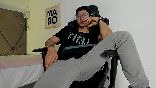 andrew colleman online show from December 22, 2025, 7:36 pm