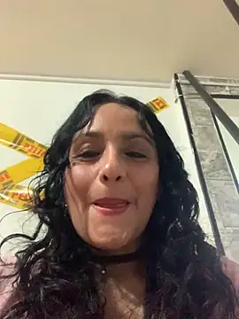 kataleya 29 online show from November 24, 2025, 8:42 pm