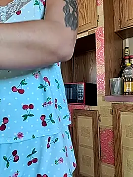 Snapshot of TranSexualJade95 chatting on October 16, 2025, 6:27 pm TranSexualJade95 online show from October 16, 2025, 6:27 pm