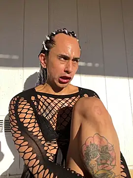 Snapshot of TranSexualJade95 chatting on October 18, 2025, 11:51 pm TranSexualJade95 online show from October 18, 2025, 11:51 pm