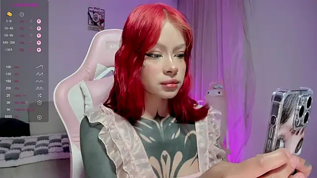 Snapshot of AlinaLukyanova chatting on October 1, 2025, 4:17 am AlinaLukyanova online show from October 1, 2025, 4:17 am