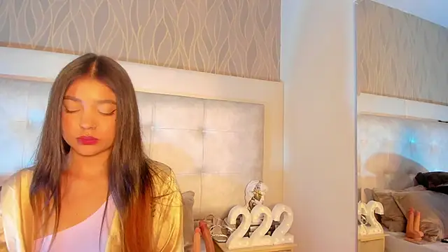 AbbyBeck online show from October 17, 2025, 1:35 pm