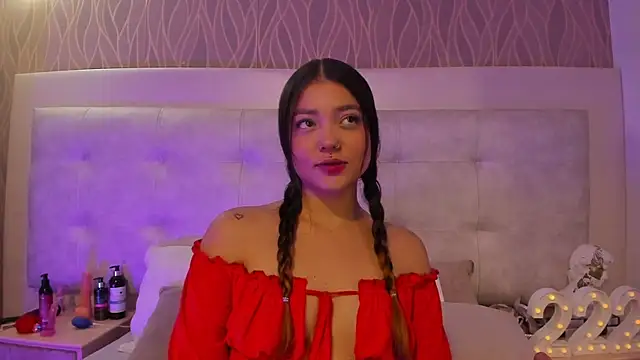 AbbyBeck online show from October 4, 2025, 12:07 pm