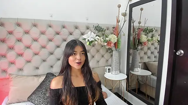 AbbyBeck online show from May 4, 2026, 3:48 pm