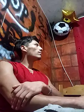 Snapshot of alexandercruz chatting on February 24, 2026, 2:01 am alexandercruz online show from February 24, 2026, 2:01 am