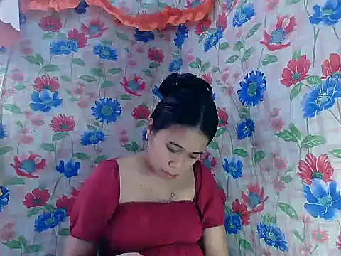 Snapshot of Pinay_Skinny18 chatting on October 7, 2025, 12:11 am Pinay Skinny18 online show from October 7, 2025, 12:11 am