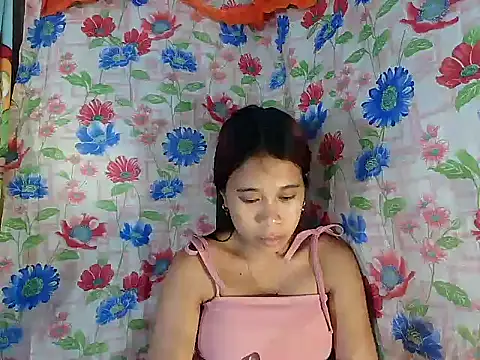 Snapshot of Pinay_Skinny18 chatting on September 17, 2025, 1:02 pm Pinay Skinny18 online show from September 17, 2025, 1:02 pm