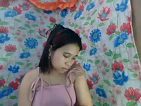 Snapshot of Pinay_Skinny18 chatting on October 10, 2025, 1:28 am Pinay Skinny18 online show from October 10, 2025, 1:28 am