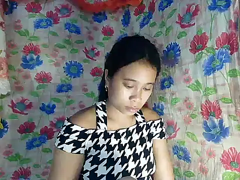 Snapshot of Pinay_Skinny18 chatting on October 11, 2025, 1:45 pm Pinay Skinny18 online show from October 11, 2025, 1:45 pm