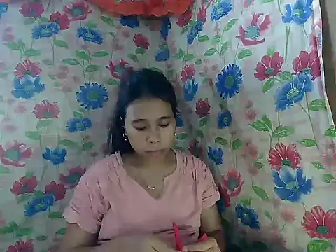 Snapshot of Pinay_Skinny18 chatting on October 15, 2025, 8:11 am Pinay Skinny18 online show from October 15, 2025, 8:11 am