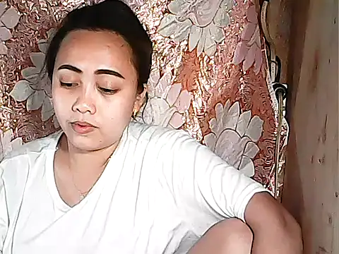 Snapshot of Pinay_Chubby20 chatting on September 21, 2025, 9:47 am Pinay Chubby20 online show from September 21, 2025, 9:47 am