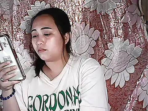 Snapshot of Pinay_Chubby20 chatting on September 30, 2025, 11:27 am Pinay Chubby20 online show from September 30, 2025, 11:27 am